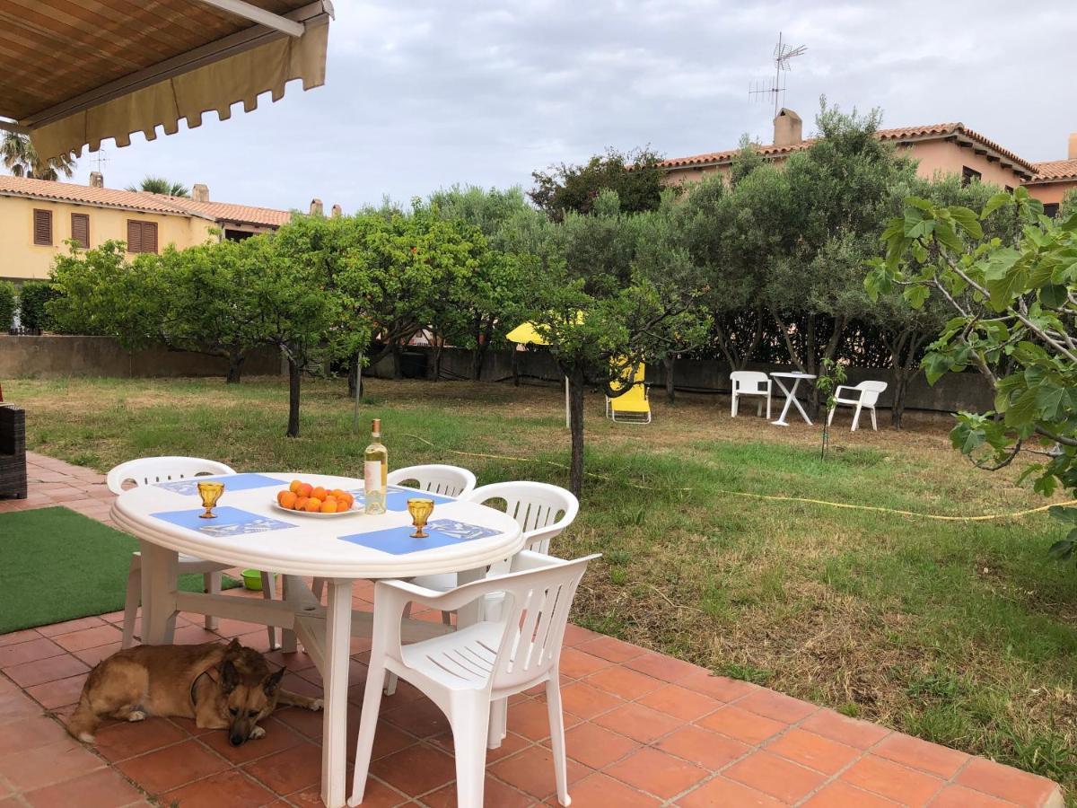 Private Apartment With Garden Cannigione Buitenkant foto