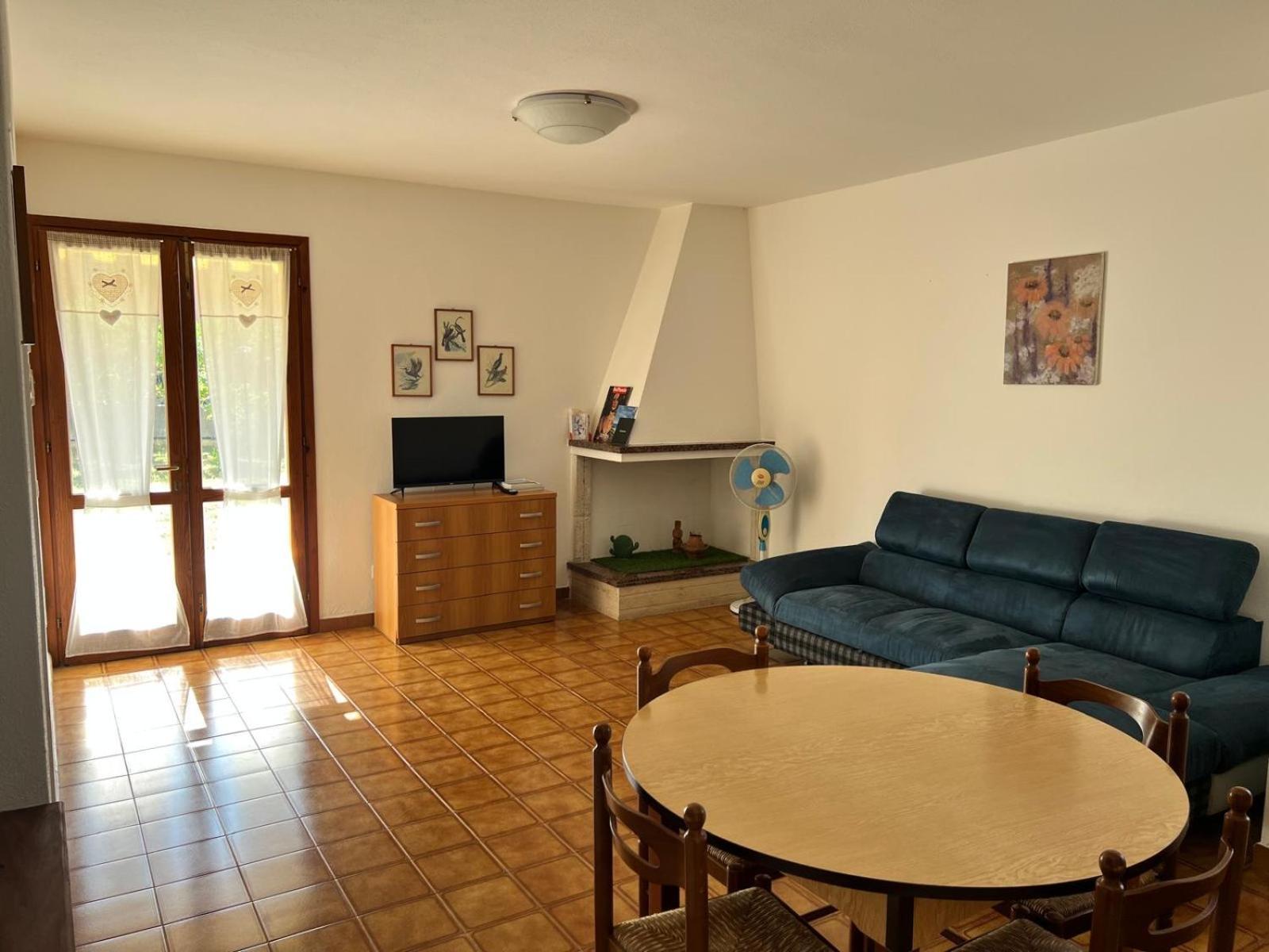 Private Apartment With Garden Cannigione Buitenkant foto