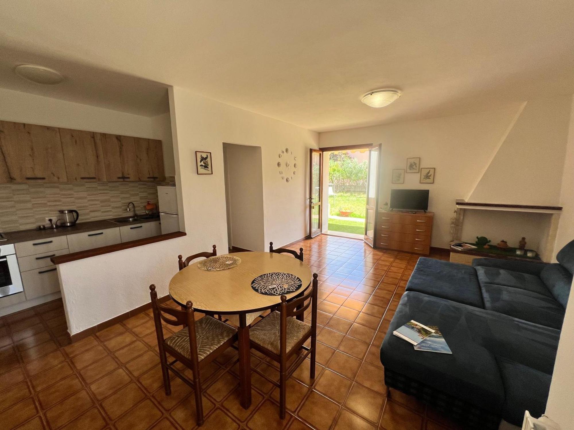 Private Apartment With Garden Cannigione Buitenkant foto